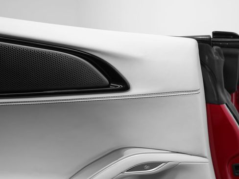 Certified 2025 Ferrari Purosangue AWD/4WD image 81