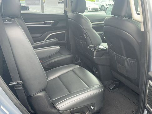 Used 2021 Kia Telluride S AWD/4WD image 33