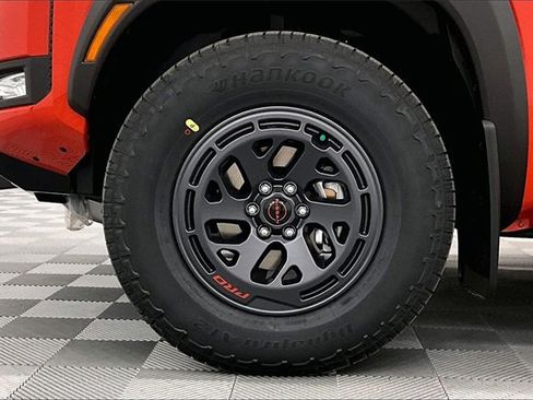 New 2025 Nissan Frontier PRO-4X w/ Pro Premium Package image 12