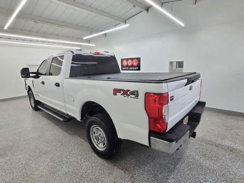 Used 2021 Ford F250 XL w/ STX Appearance Package AWD/4WD image 4