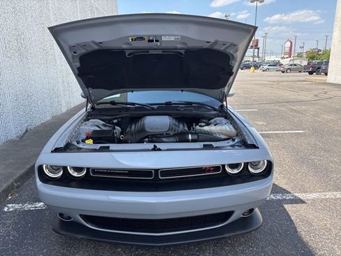 Used 2022 Dodge Challenger R/T RWD image 33