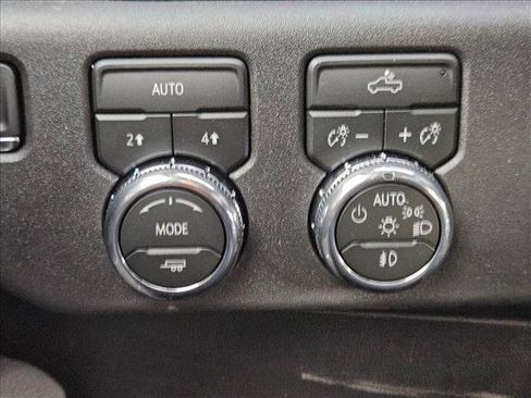 Used 2026 GMC Sierra 1500 Elevation w/ Elevation Select Package AWD/4WD image 25