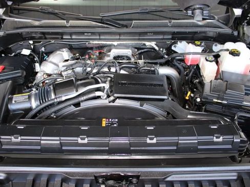 Used 2025 GMC Sierra 2500 AT4 w/ AT4 Premium Plus Package AWD/4WD image 31