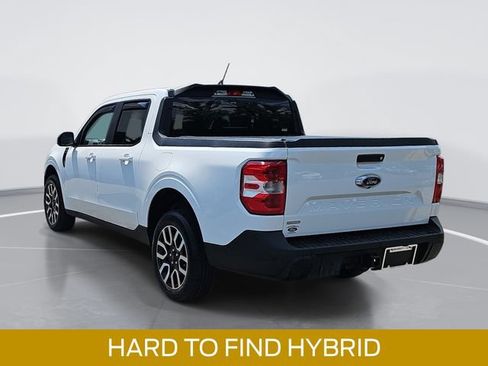 Certified 2024 Ford Maverick Lariat FWD image 5