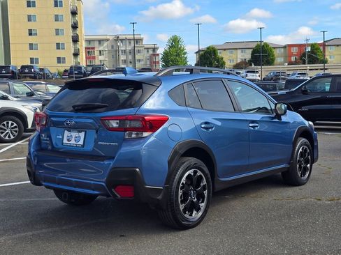 Used 2021 Subaru Crosstrek 2.0i Premium w/ Moonroof Package AWD/4WD image 8