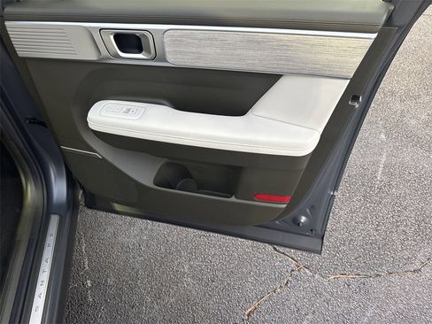 Used 2025 Hyundai Santa Fe Calligraphy image 14