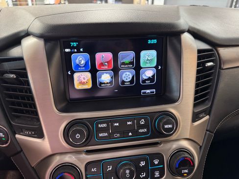 Used 2019 GMC Yukon Denali w/ Denali Ultimate Package AWD/4WD image 26