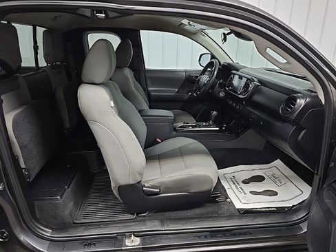 Used 2020 Toyota Tacoma SR w/ SX Package image 16