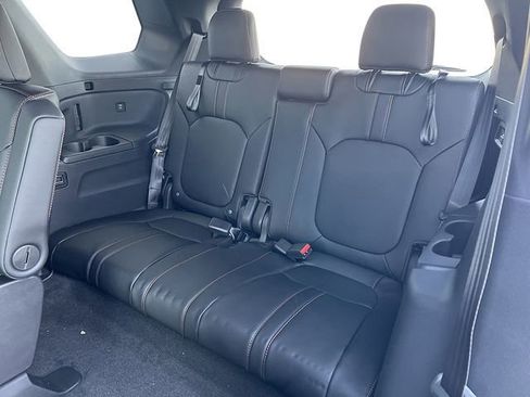 New 2026 Honda Pilot TrailSport image 18