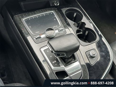 Used 2018 Audi Q7 3.0T Prestige w/ Prestige Package image 29