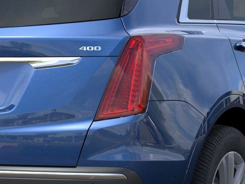 New 2026 Cadillac XT5 Premium Luxury image 11