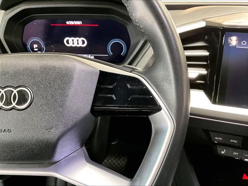 Used 2023 Audi Q4 e-tron Premium Plus w/ Premium Plus RWD image 21
