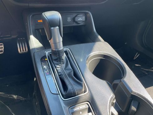 Used 2025 Honda Civic Sport image 34