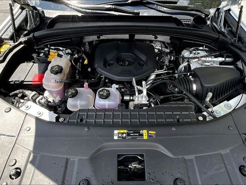 Used 2023 Jeep Grand Cherokee 4WD 4xe image 10