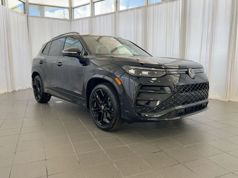 New 2026 Volkswagen Tiguan SE R-Line image 7