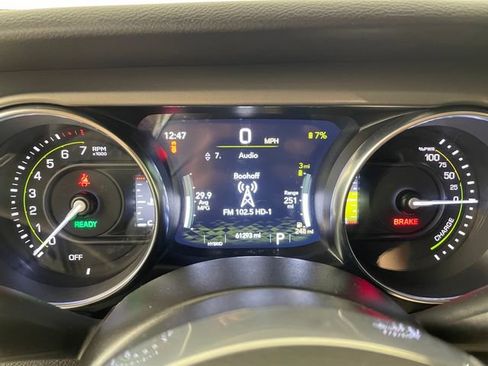 Used 2022 Jeep Wrangler Unlimited Rubicon 4xe w/ Cold Weather Group AWD/4WD image 5