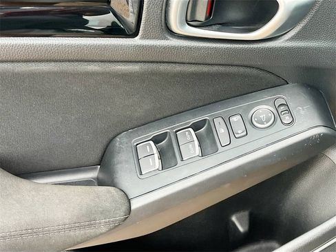 Used 2022 Honda Civic EX image 17