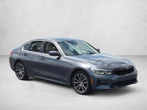 Used 2020 BMW 330i Sedan w/ Premium Package RWD image 3