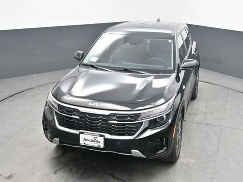 Used 2024 Kia Seltos LX AWD/4WD image 26