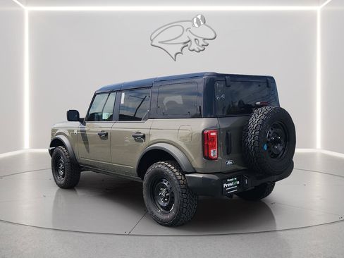 New 2026 Ford Bronco Big Bend image 2