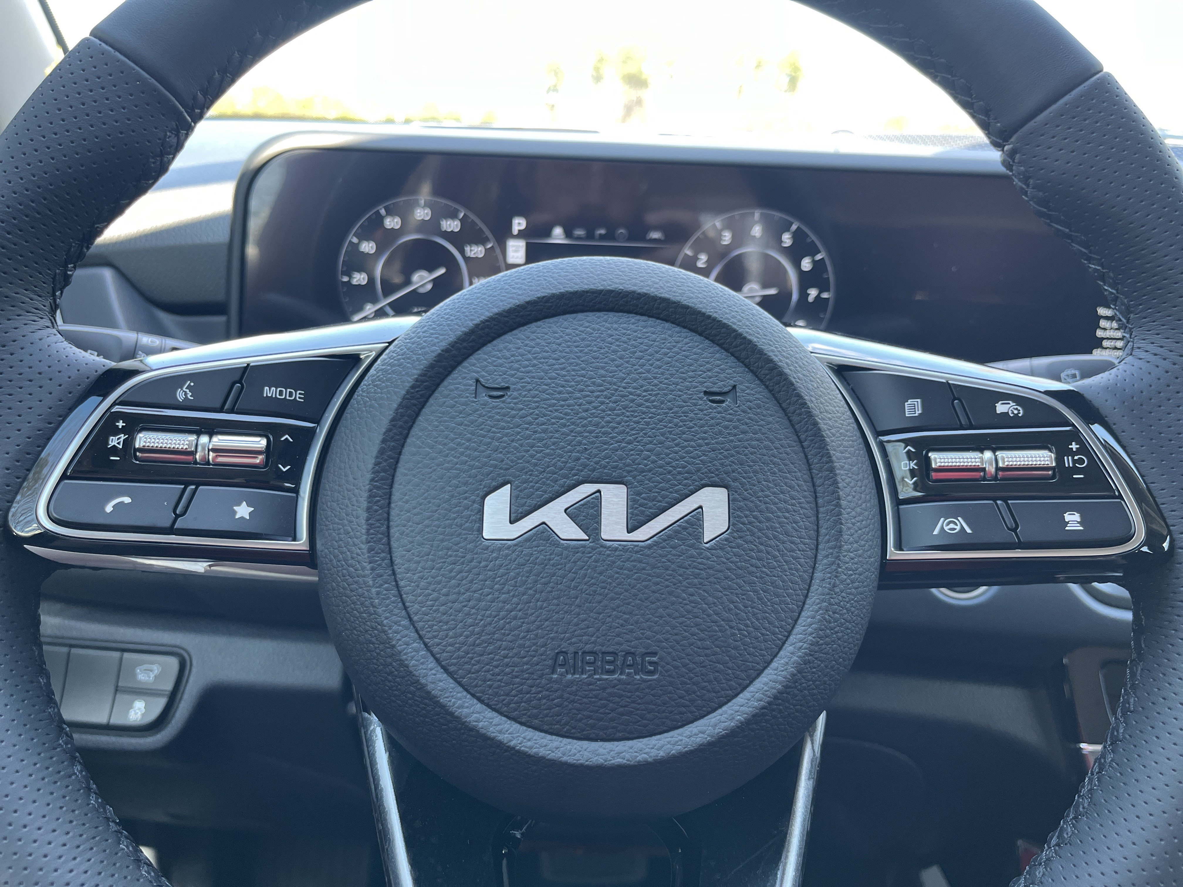 New 2026 Kia Seltos SX AWD/4WD image 14