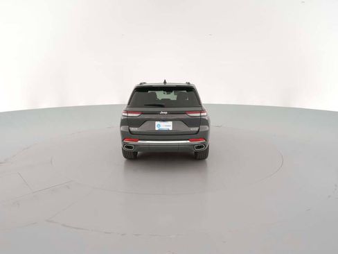 New 2025 Jeep Grand Cherokee Overland w/ Trailer Tow Package image 10