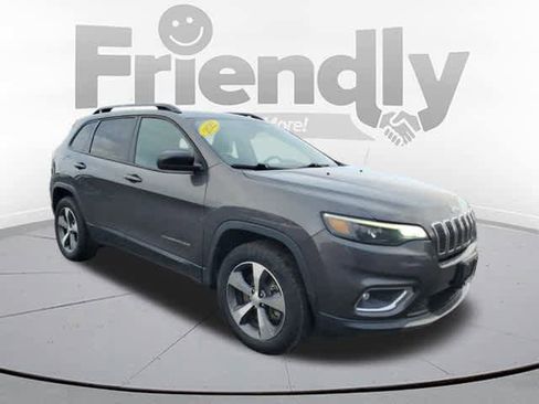 Used 2022 Jeep Cherokee Limited image 7
