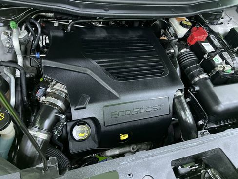 Used 2018 Ford Explorer Sport AWD/4WD image 25