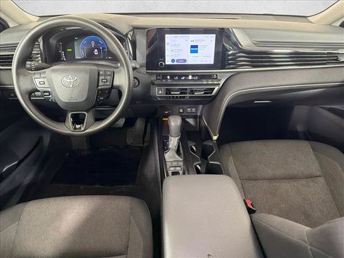 Used 2025 Toyota Camry LE FWD image 22