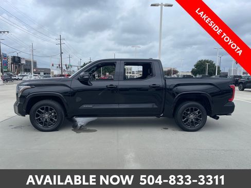 Used 2023 Toyota Tundra Platinum AWD/4WD image 2