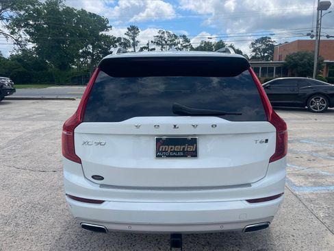 Used 2017 Volvo XC90 T6 Momentum w/ Vision Package AWD/4WD image 6