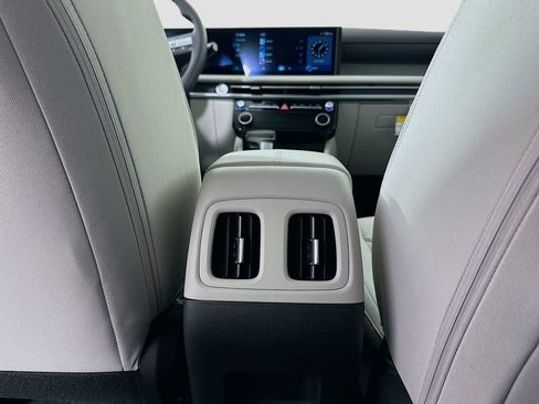New 2026 Hyundai Tucson SEL FWD image 17