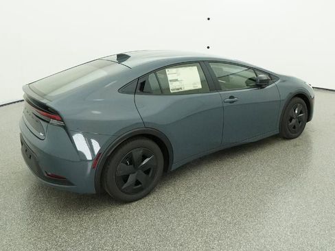 New 2026 Toyota Prius LE image 9