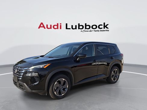 Used 2025 Nissan Rogue SV FWD image 4