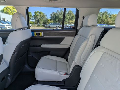 New 2026 Hyundai Santa Fe Calligraphy image 13