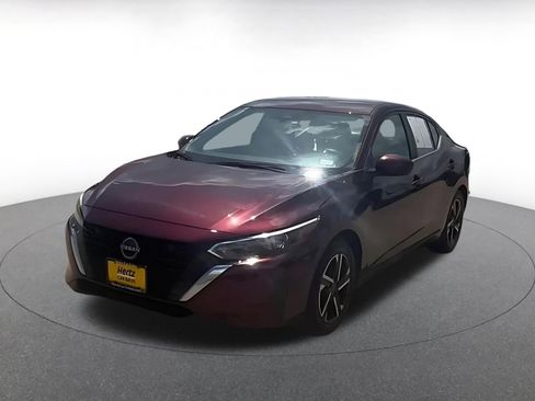 Used 2025 Nissan Sentra SV FWD image 2