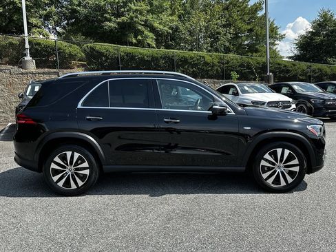 Certified 2025 Mercedes-Benz GLE 450e 4MATIC w/ Driver Assistance Package image 9