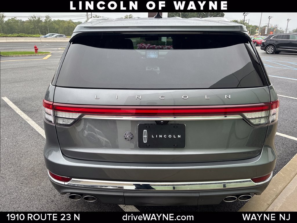 Certified 2024 Lincoln Aviator AWD w/ Premium Package image 5
