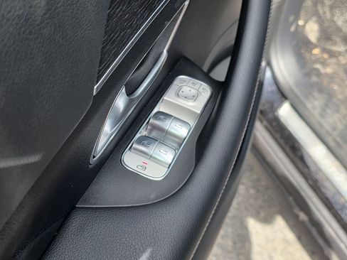 Used 2026 Mercedes-Benz GLE 350 4MATIC image 18