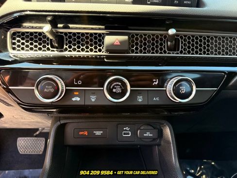 Used 2023 Honda Civic LX image 18