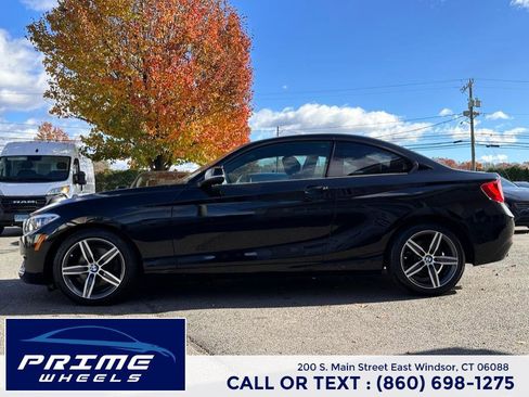 Used 2017 BMW 230i Coupe image 4