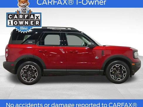 Certified 2025 Ford Bronco Sport Outer Banks w/ Outer Banks Tech Package+ AWD/4WD image 2