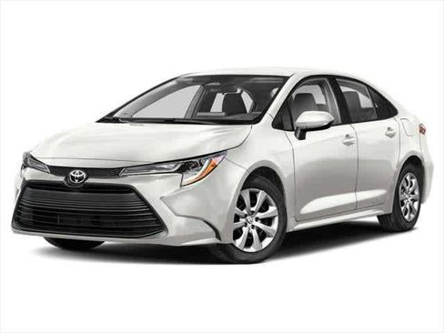 Used 2024 Toyota Corolla LE FWD image 1