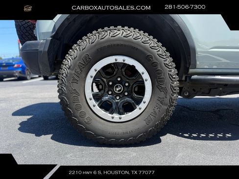 Used 2024 Ford Bronco Black Diamond w/ Sasquatch Package AWD/4WD image 27