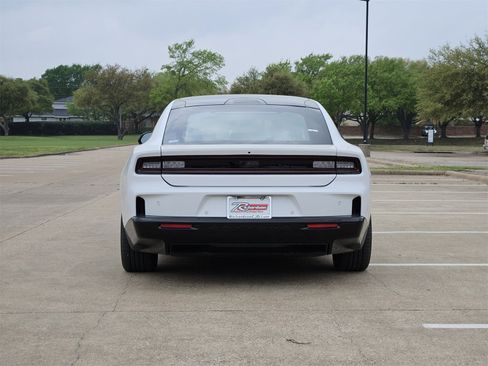 New 2025 Dodge Charger Daytona R/T w/ Sun & Sound Package image 5