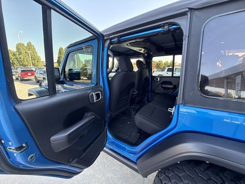 Used 2021 Jeep Wrangler Unlimited Sport image 49