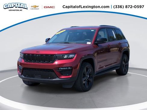 Used 2023 Jeep Grand Cherokee Limited w/ Luxury Tech Group II AWD/4WD image 1
