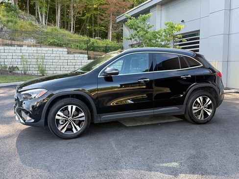 Used 2026 Mercedes-Benz GLA 250 4MATIC image 4
