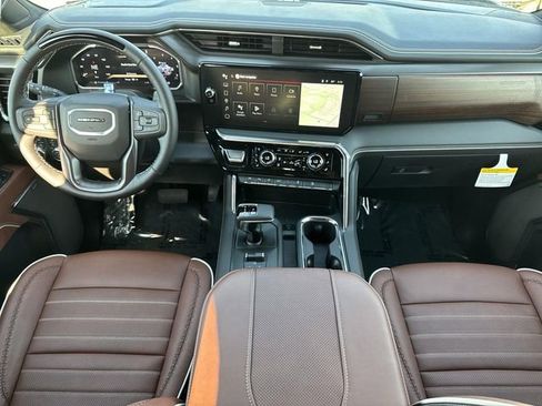 New 2026 GMC Sierra 1500 Denali Ultimate image 7