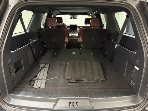 Used 2023 Ford Expedition Max Limited AWD/4WD image 5